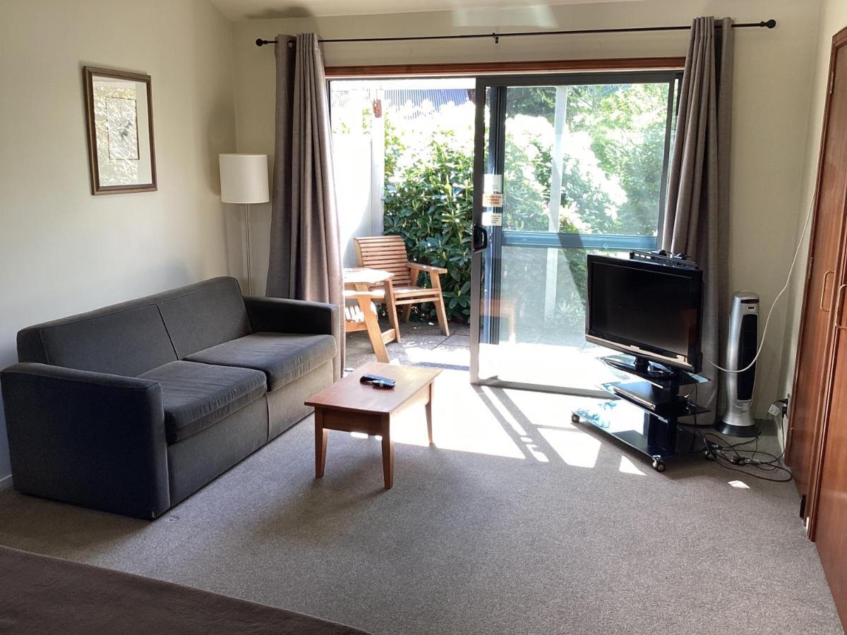 Hanmer Garden Suites แฮนเมอร์สปริงส์ ภายนอก รูปภาพ