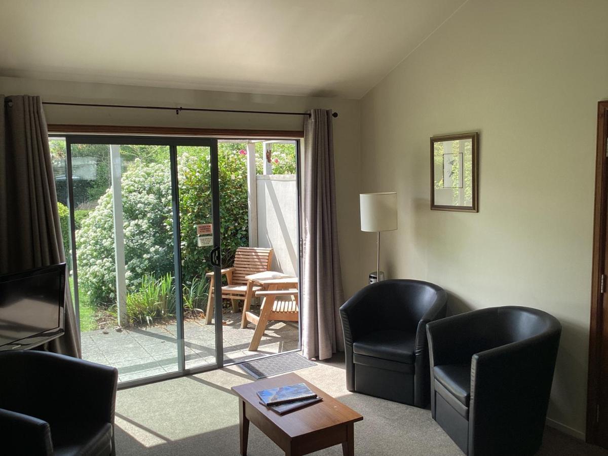 Hanmer Garden Suites แฮนเมอร์สปริงส์ ภายนอก รูปภาพ